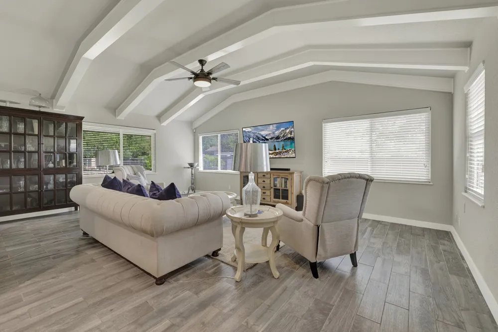 635 Riverside Path Canyon Lake, TX 78133