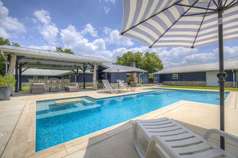 635 Riverside Path Canyon Lake, TX 78133
