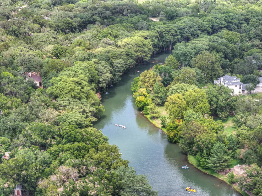 635 Riverside Path Canyon Lake, TX 78133
