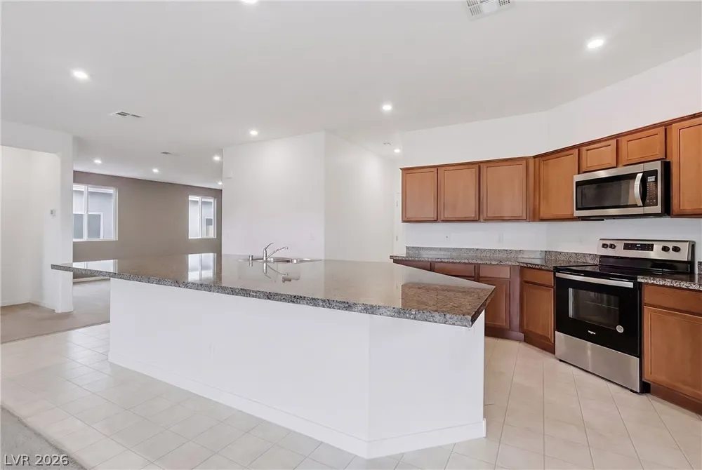 937 Turtleback Falls Avenue Indian Springs, NV 89018
