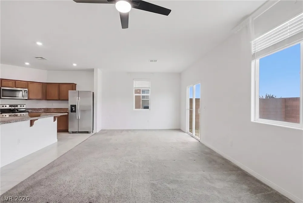 937 Turtleback Falls Avenue Indian Springs, NV 89018