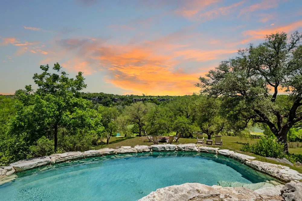 25014 Pedernales Canyon Trail Spicewood, TX 78669