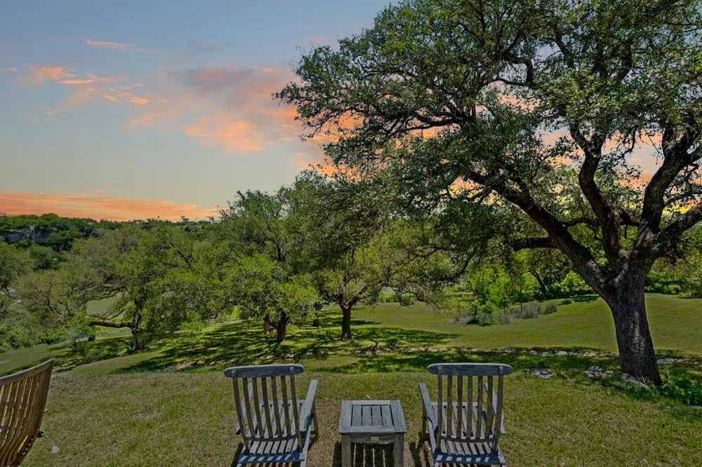 25014 Pedernales Canyon Trail Spicewood, TX 78669