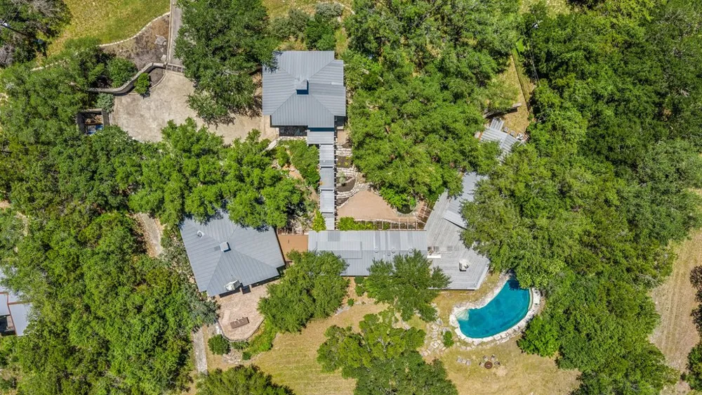 25014 Pedernales Canyon Trail Spicewood, TX 78669