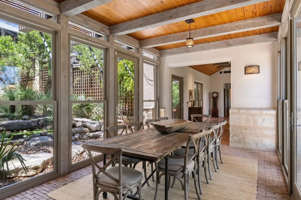 25014 Pedernales Canyon Trail Spicewood, TX 78669