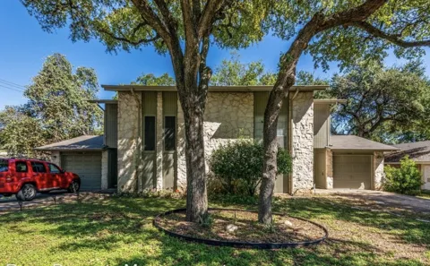 1400 Vista Ridge Cove #B