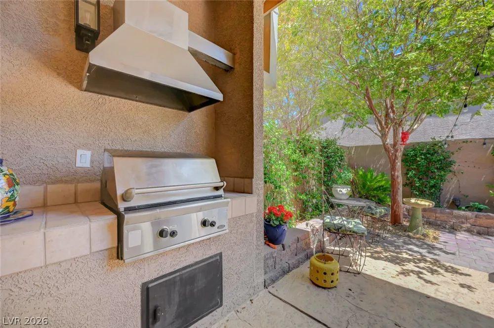 9272 Drifting Bay Street Las Vegas, NV 89123