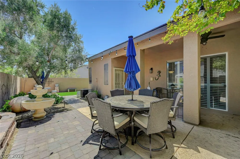9272 Drifting Bay Street Las Vegas, NV 89123