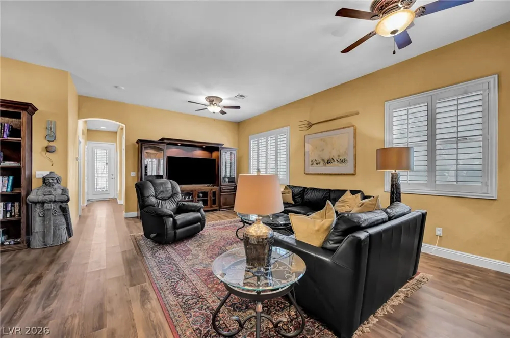 9272 Drifting Bay Street Las Vegas, NV 89123