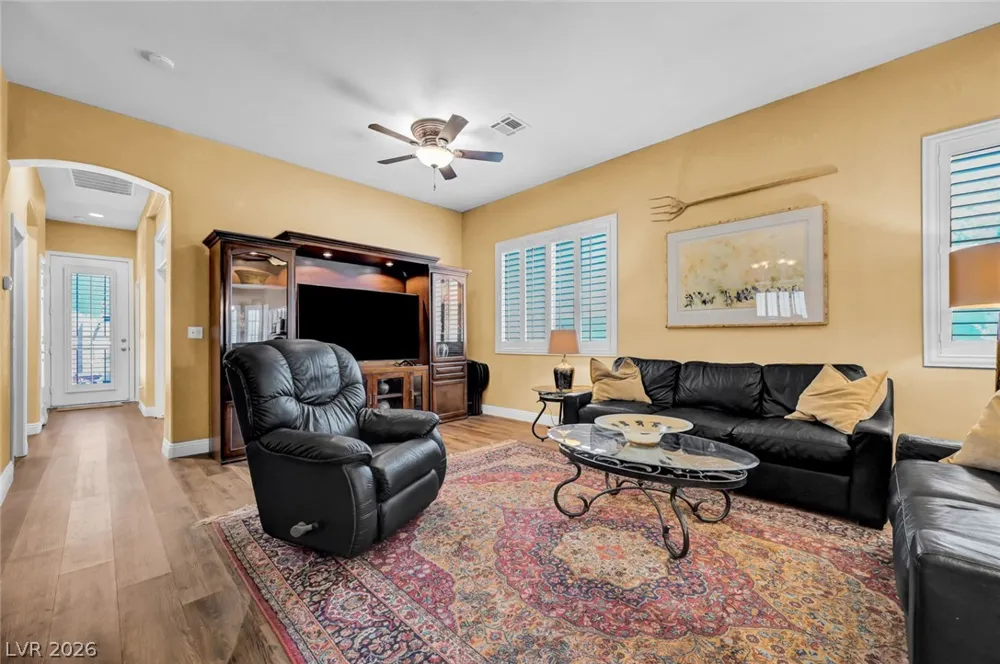 9272 Drifting Bay Street Las Vegas, NV 89123