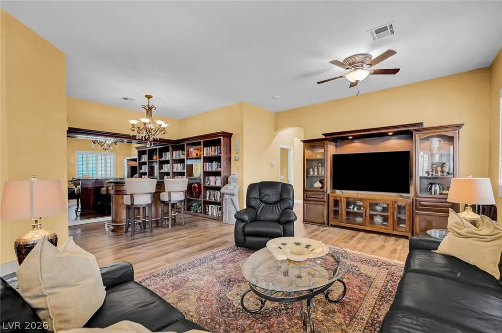 9272 Drifting Bay Street Las Vegas, NV 89123