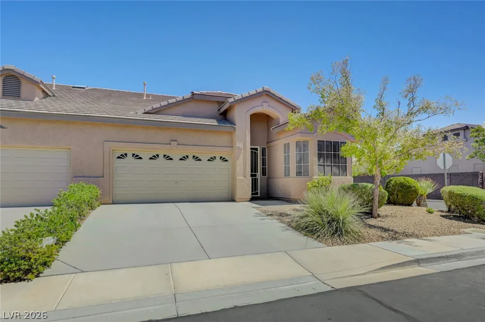 9272 Drifting Bay Street Las Vegas, NV 89123
