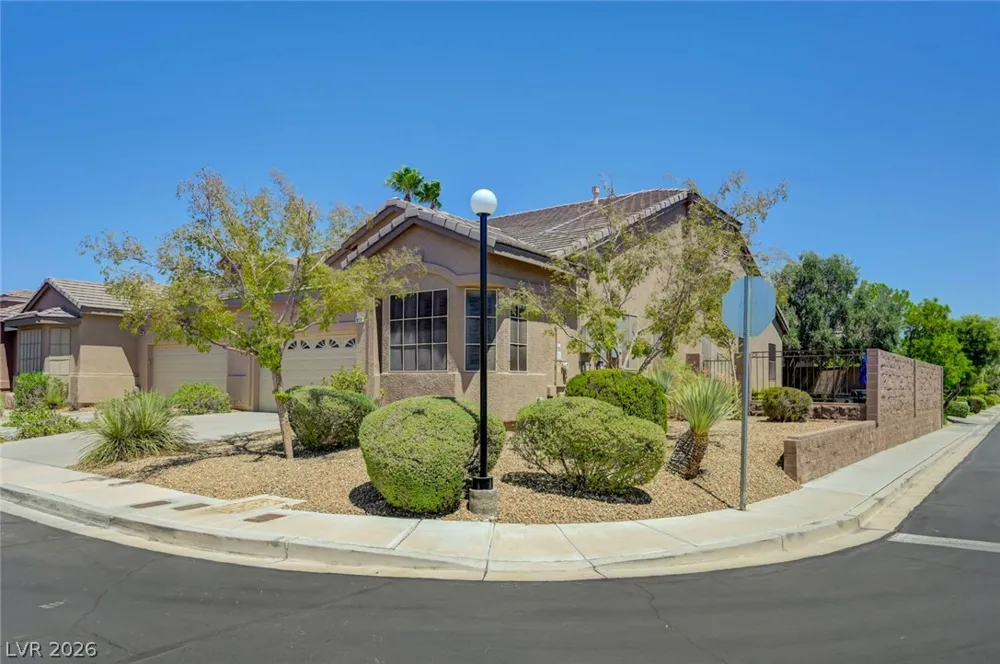 9272 Drifting Bay Street Las Vegas, NV 89123
