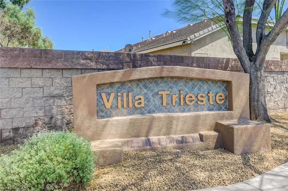 9272 Drifting Bay Street Las Vegas, NV 89123