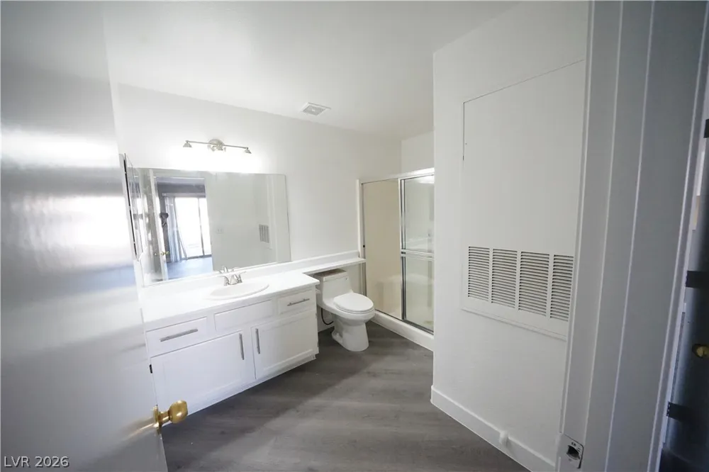 4555 E Sahara Avenue #238 Las Vegas, NV 89104