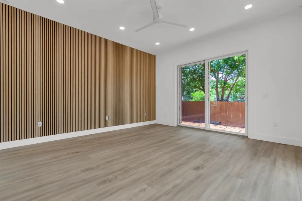 3101 Lyons Road Austin, TX 78702