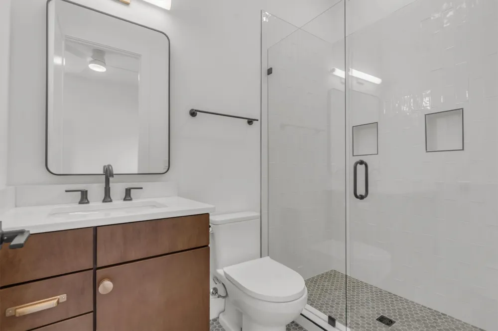 3101 Lyons Road Austin, TX 78702