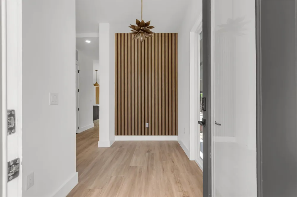 3101 Lyons Road Austin, TX 78702
