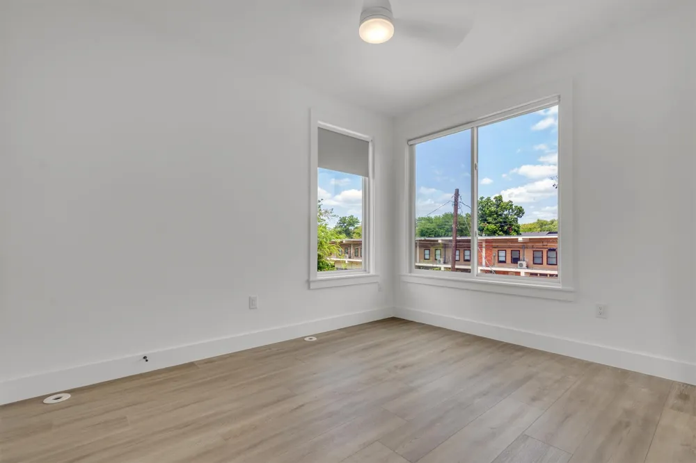 3101 Lyons Road Austin, TX 78702