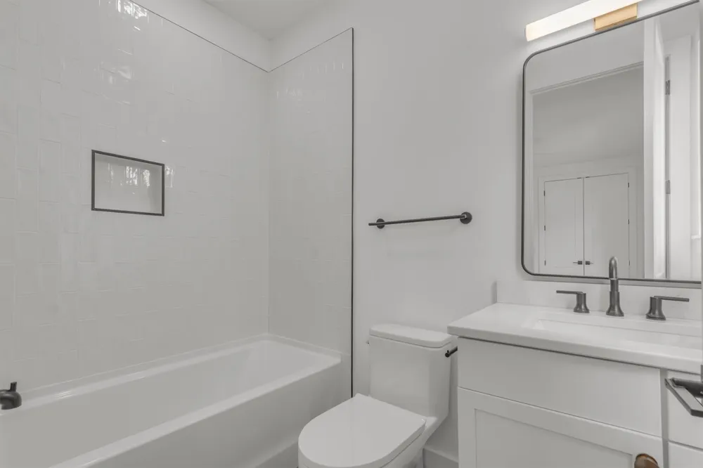 3101 Lyons Road Austin, TX 78702