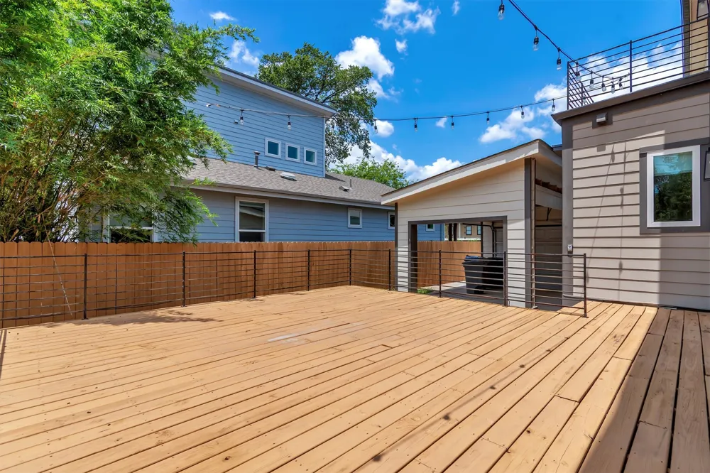 3101 Lyons Road Austin, TX 78702
