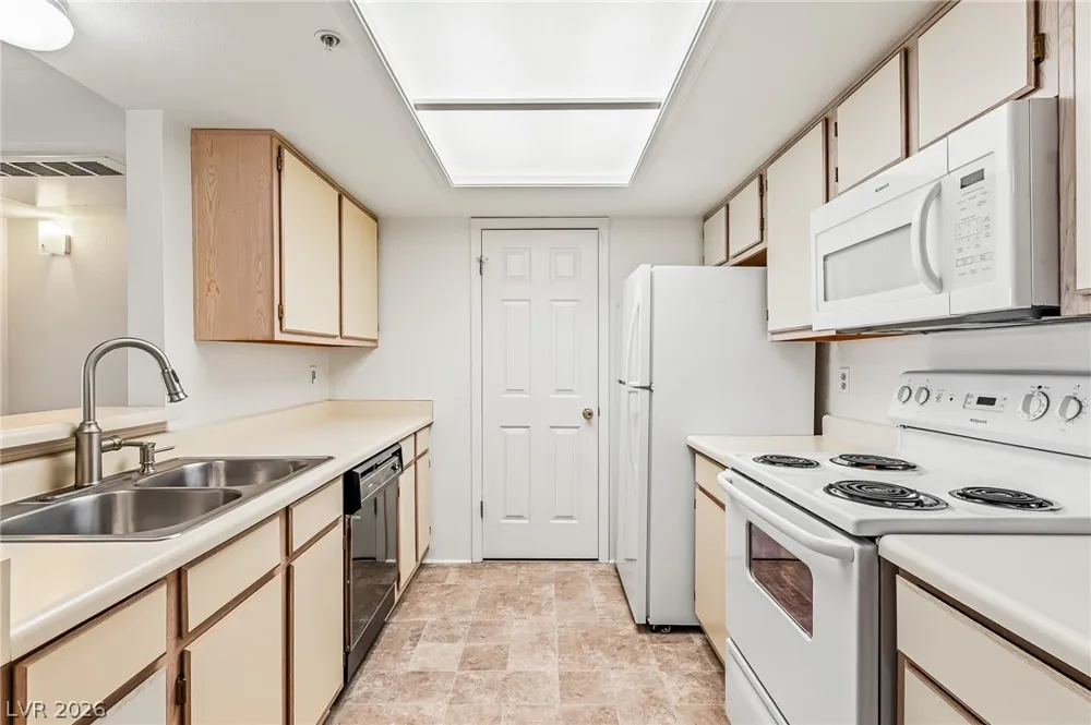 3550 Bay Sands Drive #2037 Laughlin, NV 89029