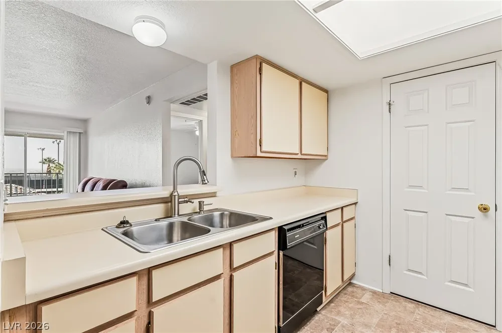 3550 Bay Sands Drive #2037 Laughlin, NV 89029