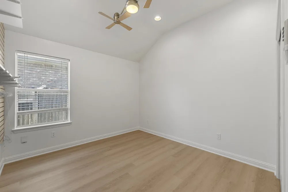 1689 Hidden Springs Path Round Rock, TX 78665
