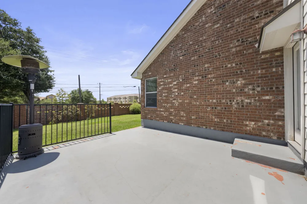 1689 Hidden Springs Path Round Rock, TX 78665