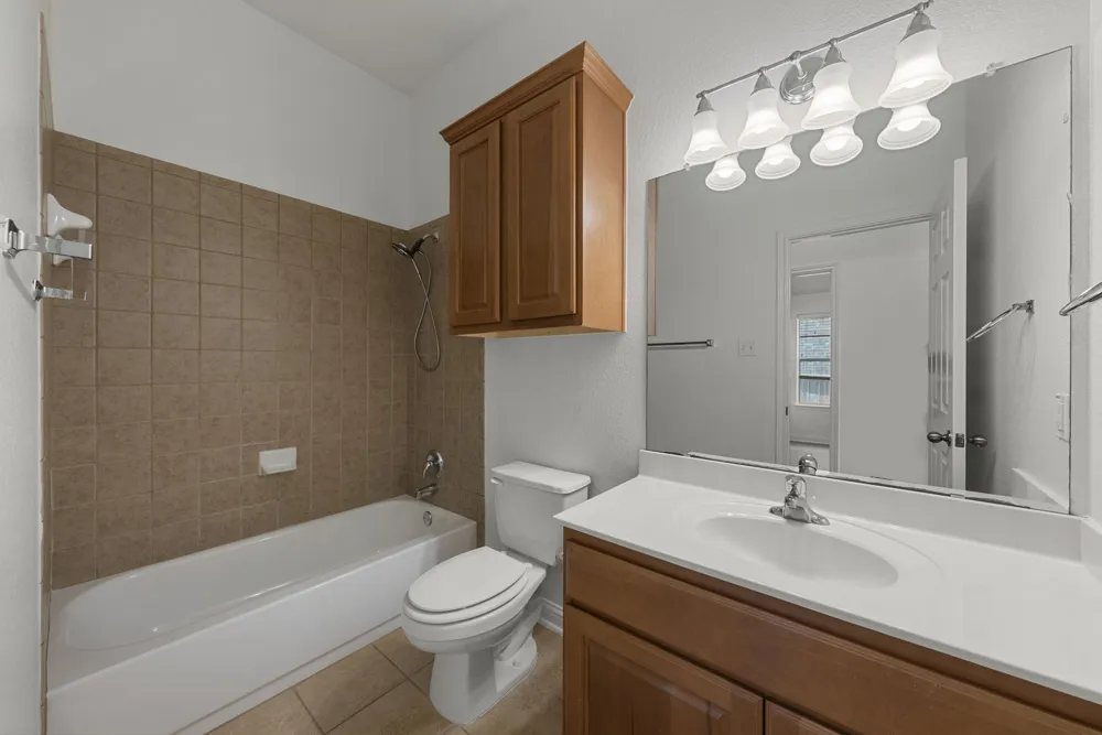 1689 Hidden Springs Path Round Rock, TX 78665