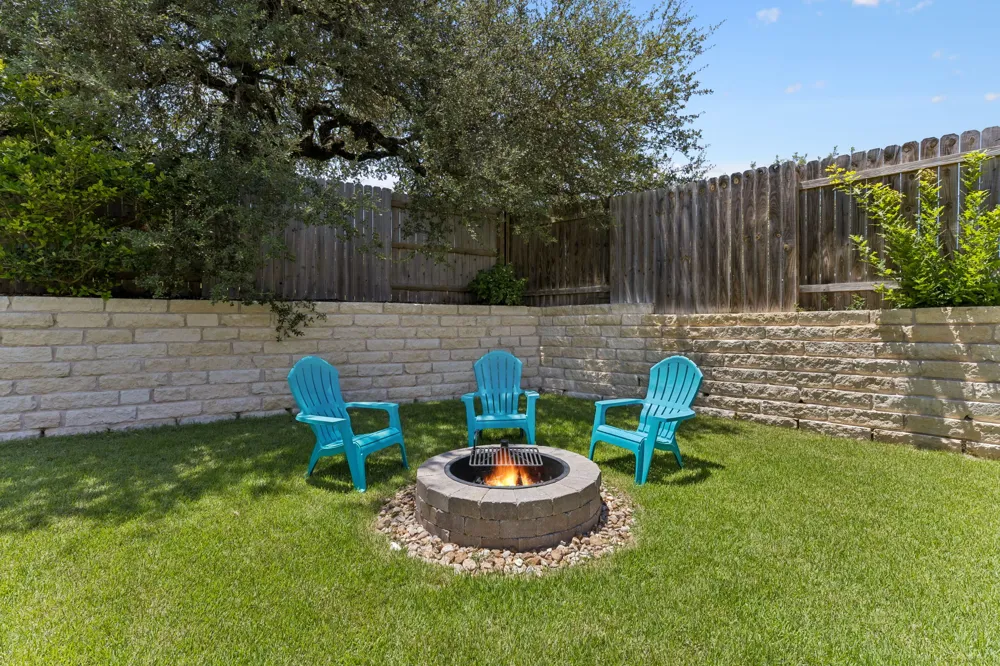 143 Desert Willow Way Austin, TX 78737