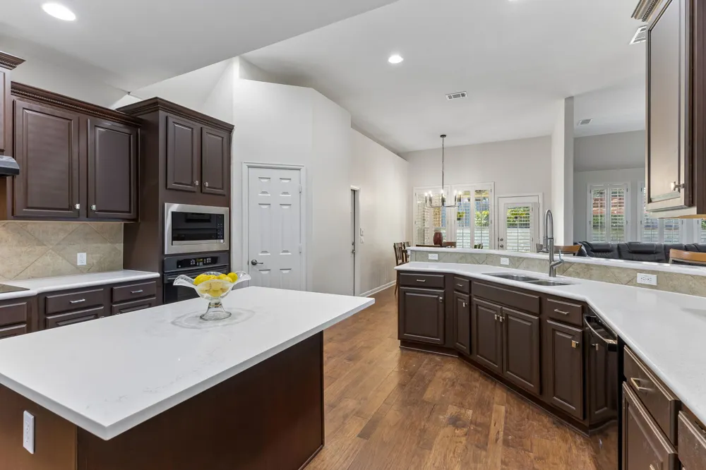 143 Desert Willow Way Austin, TX 78737