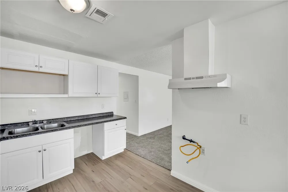 2341 Exeter Drive Las Vegas, NV 89156