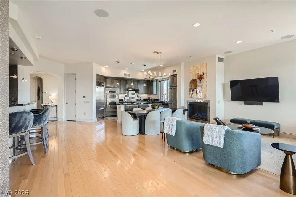 20 Via Mantova #405 Henderson, NV 89011
