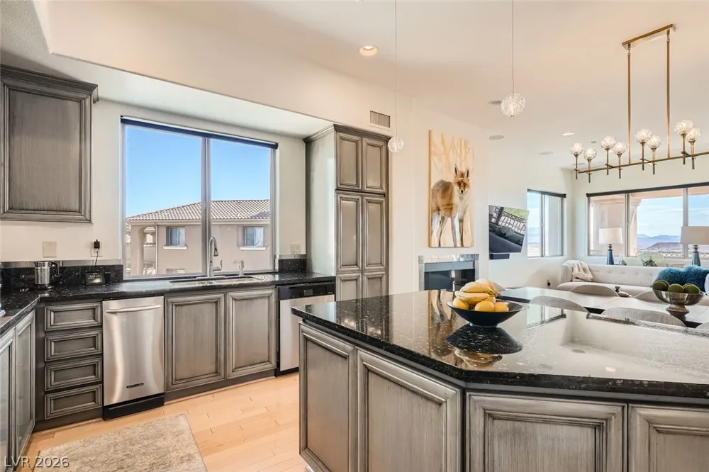 20 Via Mantova #405 Henderson, NV 89011