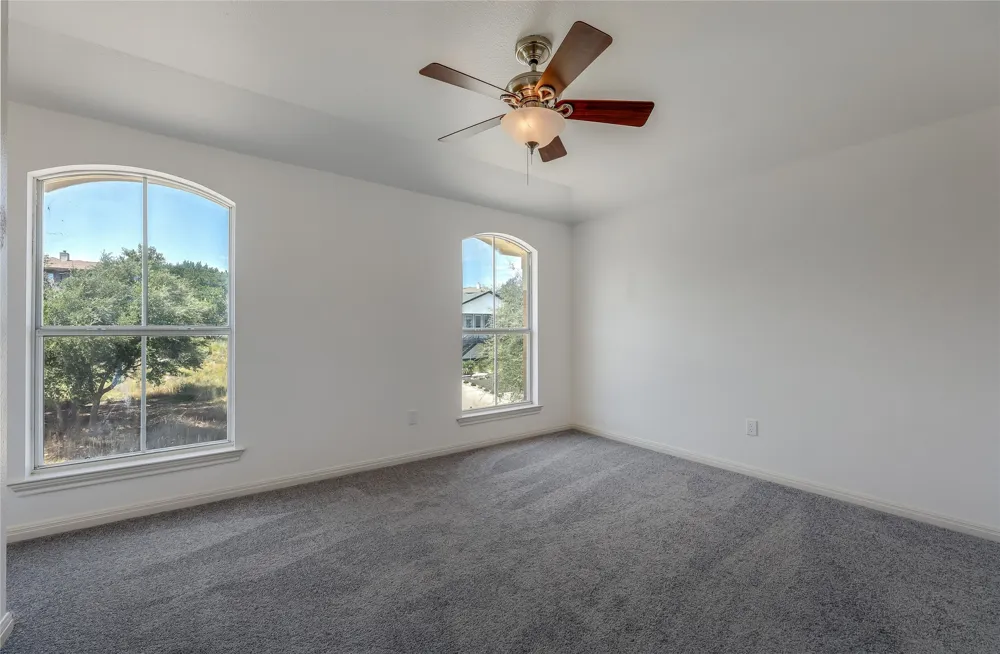 445 Venture Boulevard S Point Venture, TX 78645