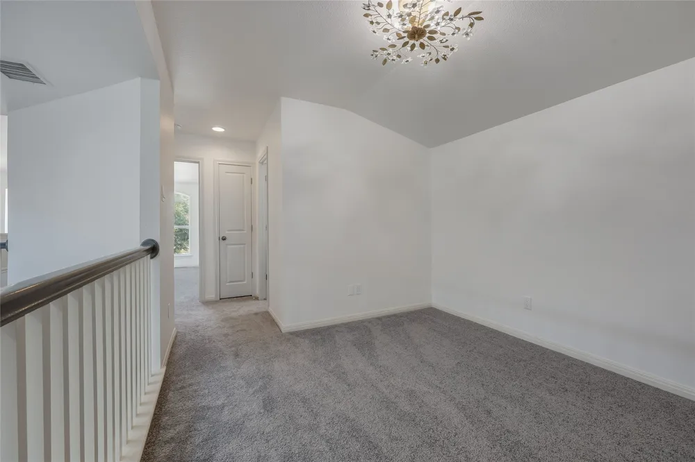 445 Venture Boulevard S Point Venture, TX 78645