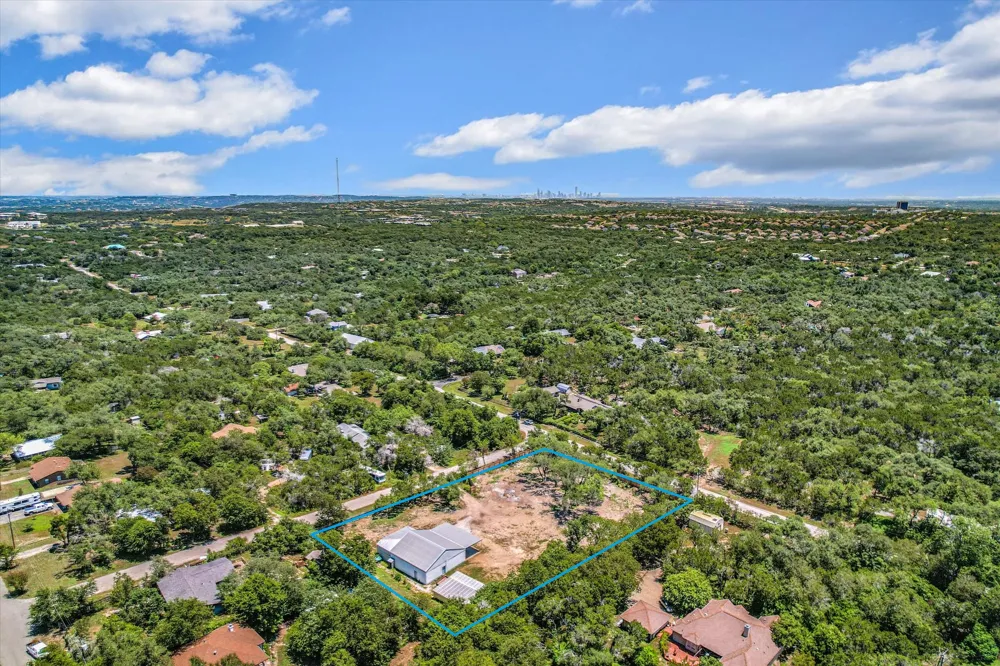 8106 Pitter Pat Lane Austin, TX 78736