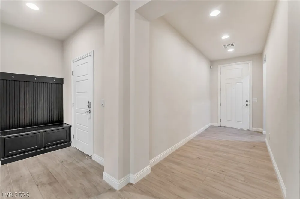 9729 Ponderosa Skye Court Las Vegas, NV 89166