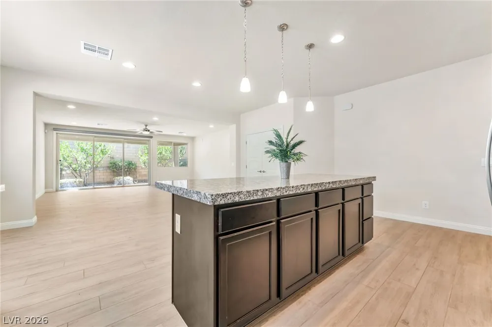 9729 Ponderosa Skye Court Las Vegas, NV 89166