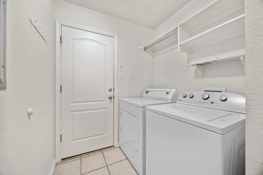 10133 Cassandra Drive Austin, TX 78717
