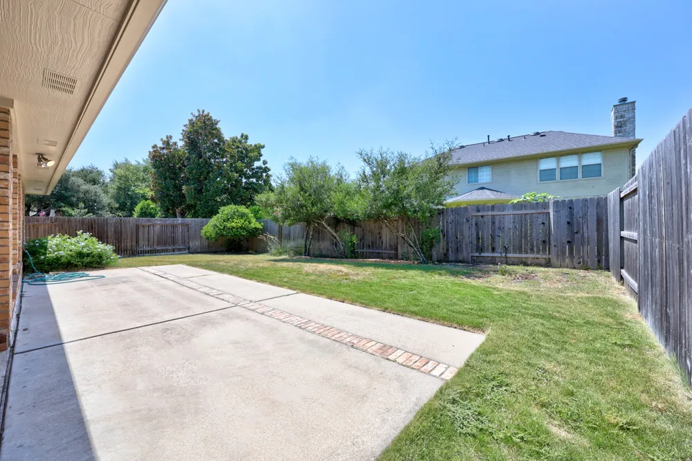10133 Cassandra Drive Austin, TX 78717