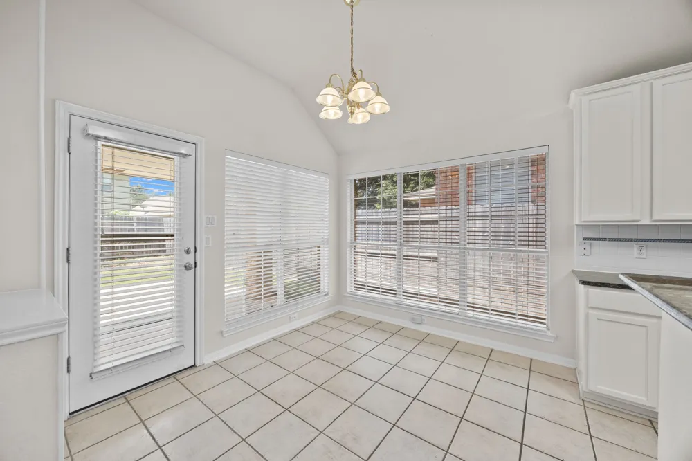 10133 Cassandra Drive Austin, TX 78717