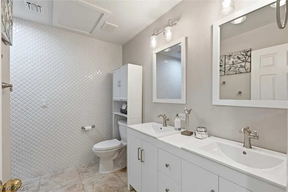 219 Cimarron Road Las Vegas, NV 89145