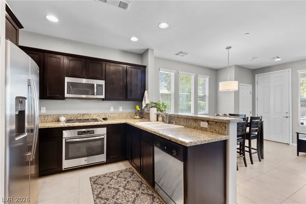 1560 Plaza Centre Drive #101 Las Vegas, NV 89135