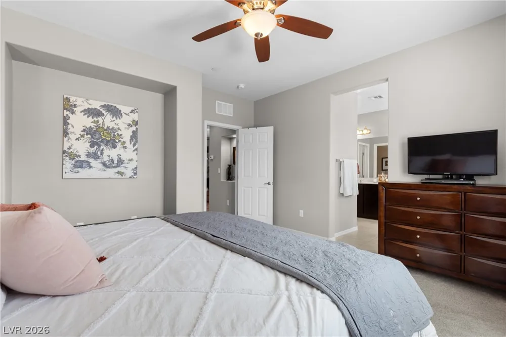 1560 Plaza Centre Drive #101 Las Vegas, NV 89135