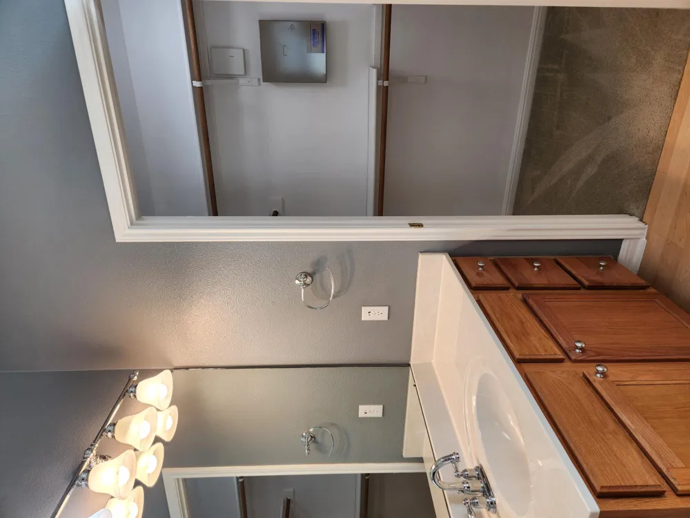 717 Sheraton Avenue Austin, TX 78745