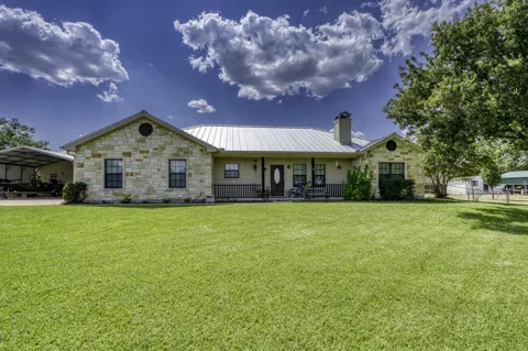 809 Skyline Drive