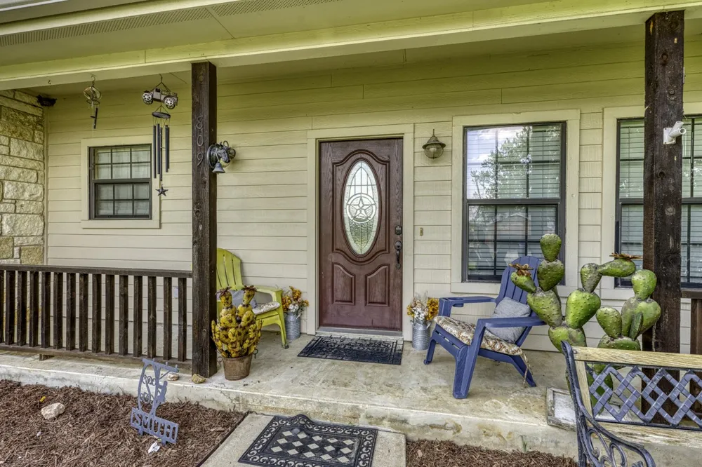 809 Skyline Drive Kingsland, TX 78639
