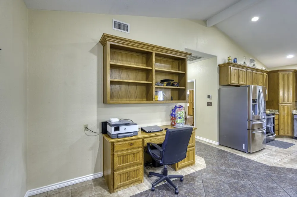 809 Skyline Drive Kingsland, TX 78639